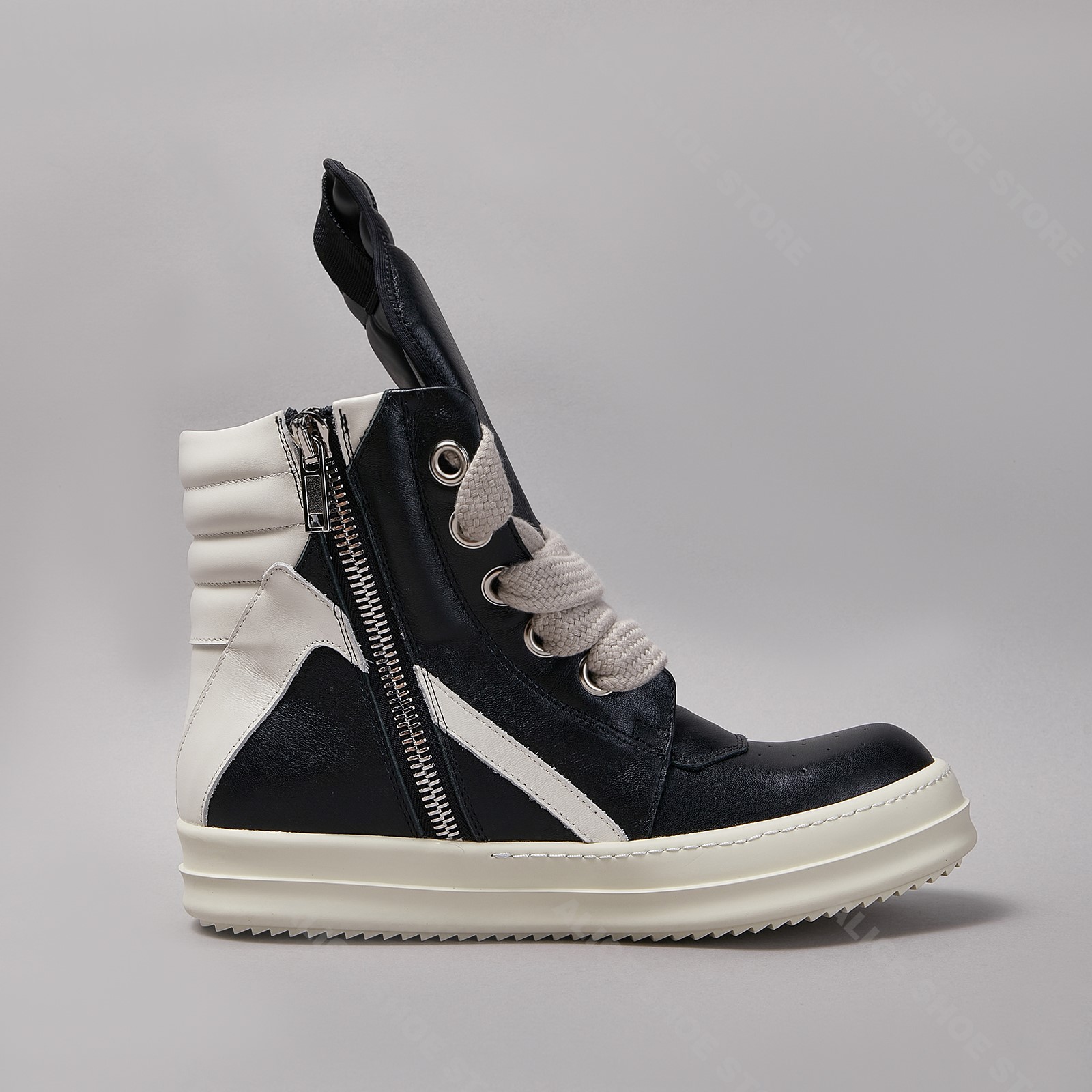 Brand Classic Casual Men Shoe  - Streetwear Brand Luxury ulasan dan harga